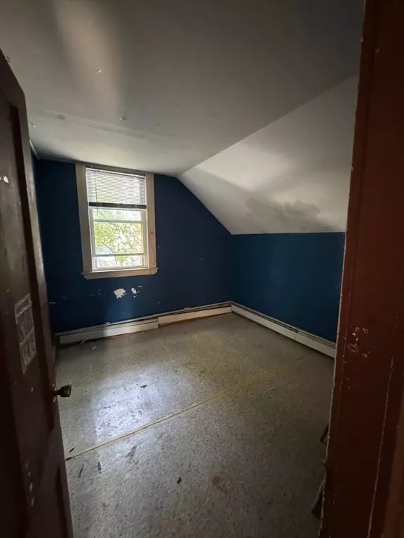 Lawrence, MA 01841,139 West St