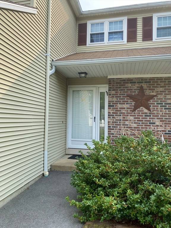 26 Chapman Place #26, Leominster, MA 01453