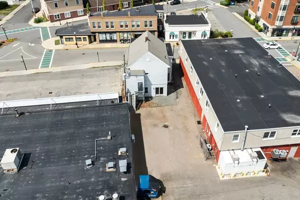 Mansfield, MA 02048,241-243 N Main Street