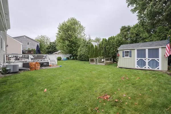 New Bedford, MA 02745,957 Glen St