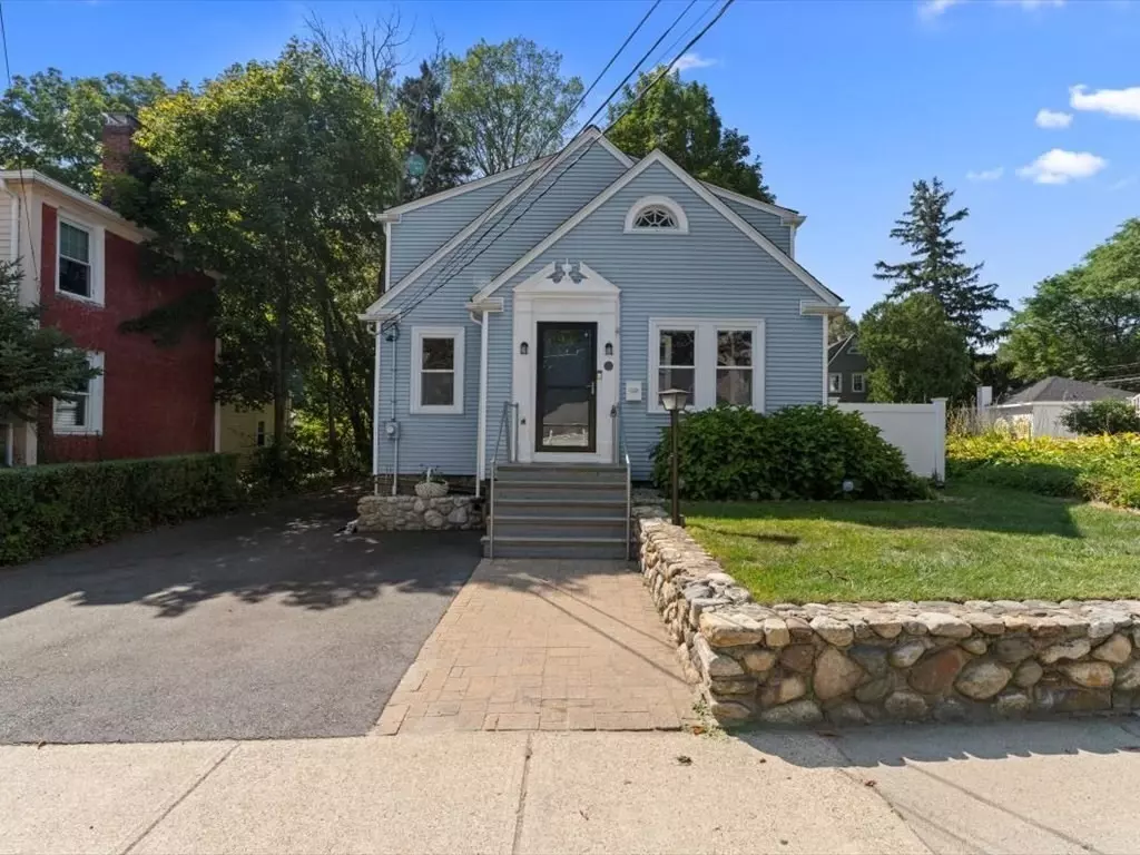 Wakefield, MA 01880,36 Salem St