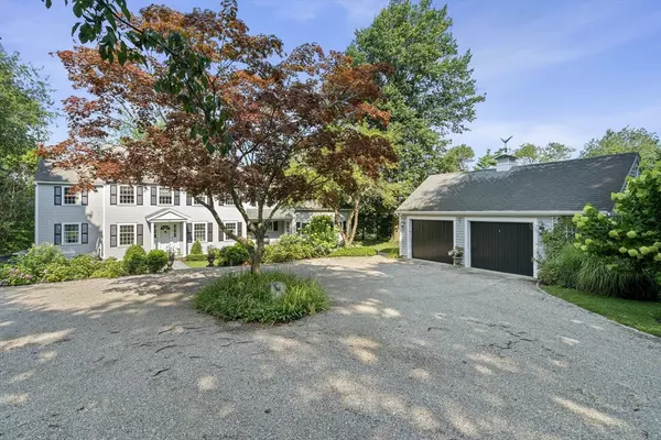 Duxbury, MA 02332,56 Chapel St