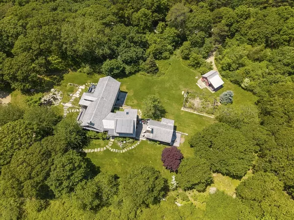 Chilmark, MA 02535,15 Old Farm Rd