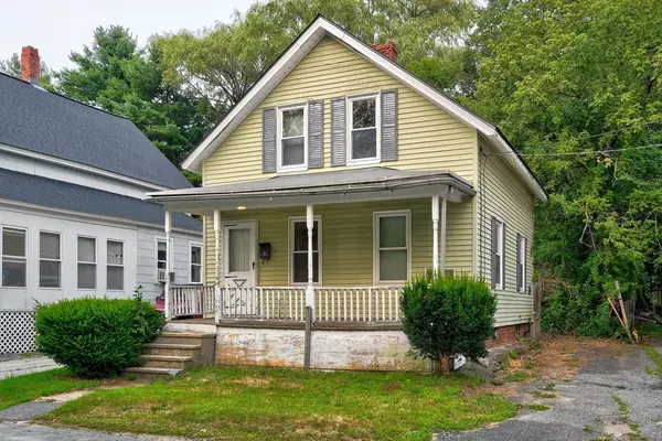31 Webster St, Winchendon, MA 01475