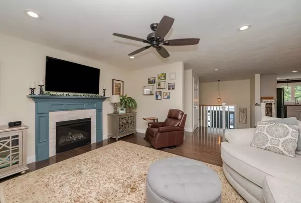 Exeter, NH 03833,17 Cypress Circle