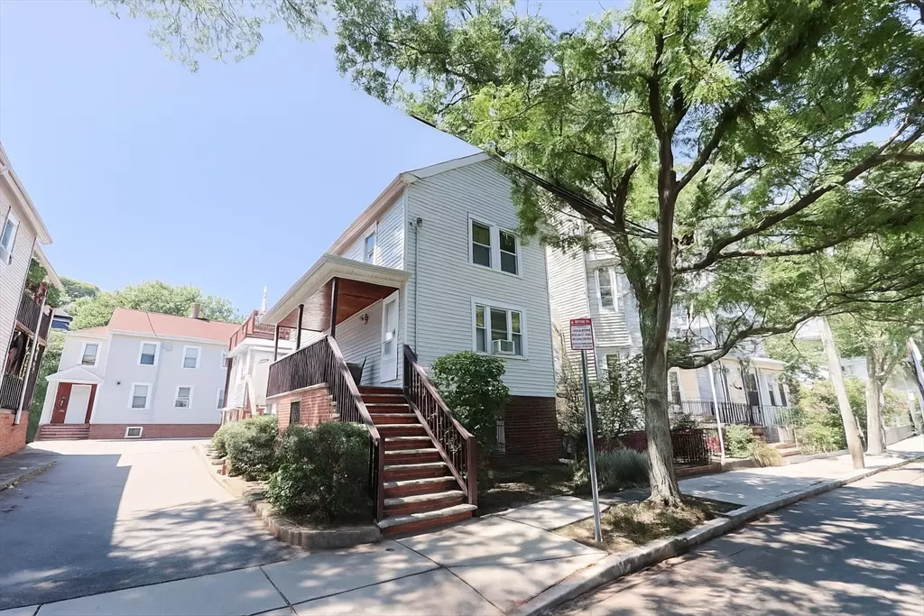 Cambridge, MA 02139,119-127 Amory