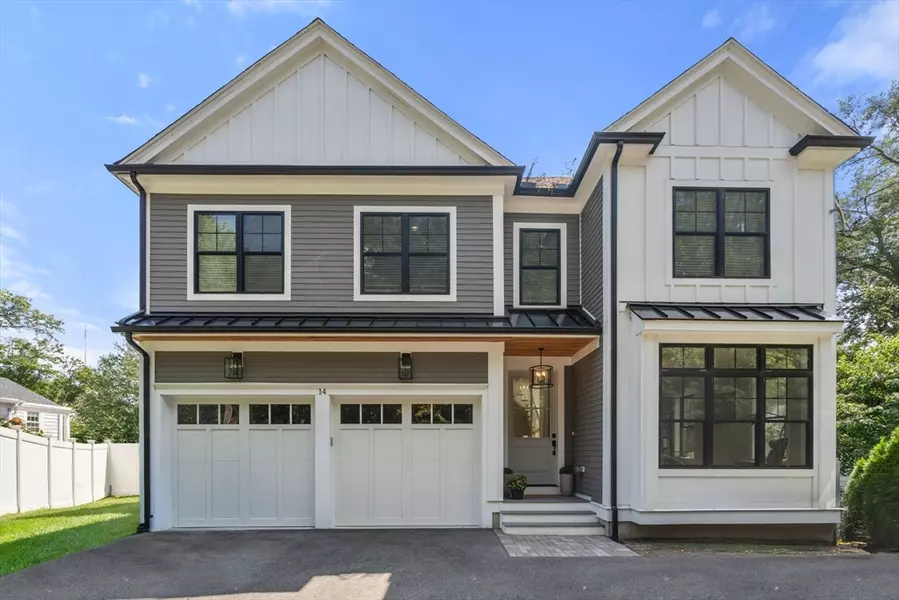14 Hunnewell St, Needham, MA 02494