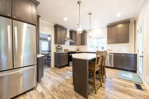 Wrentham, MA 02093,311 South St.