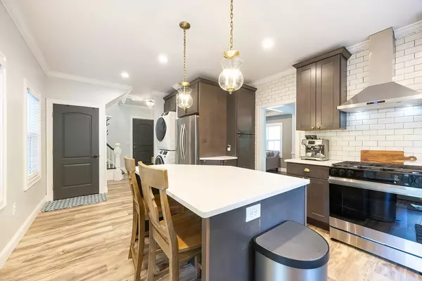 Wrentham, MA 02093,311 South St.