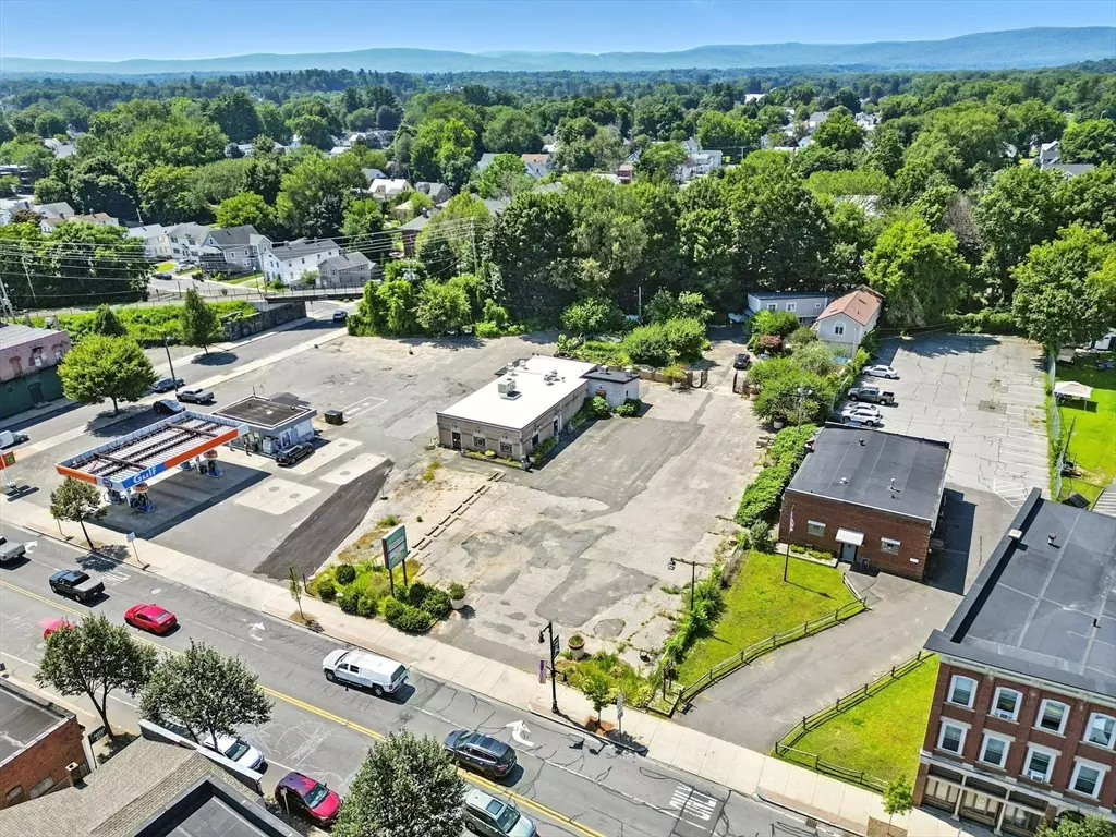 Westfield, MA 01085,278 Elm St