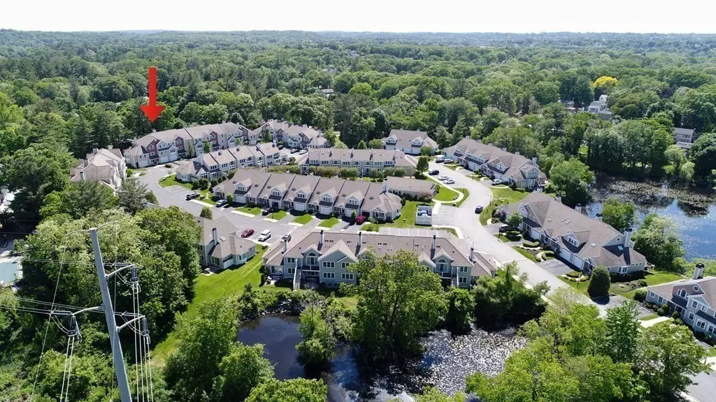 410 Salem St #811, Wakefield, MA 01880