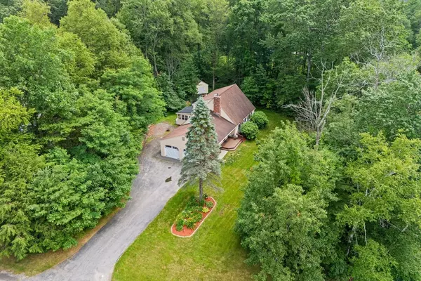 Londonderry, NH 03053,20 Wedgewood Dr