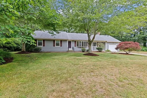 166 Carriage Lane, Barnstable, MA 02630