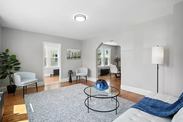 Holyoke, MA 01040,25 W Glen St