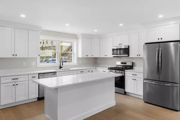 Fall River, MA 02720,110 Stowe St #110