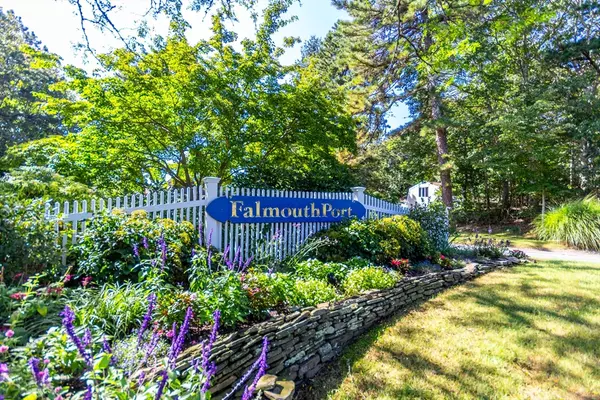 Falmouth, MA 02536,67 Woodland Trl #67