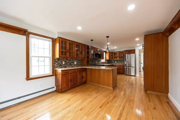 North Attleboro, MA 02760,116 George St