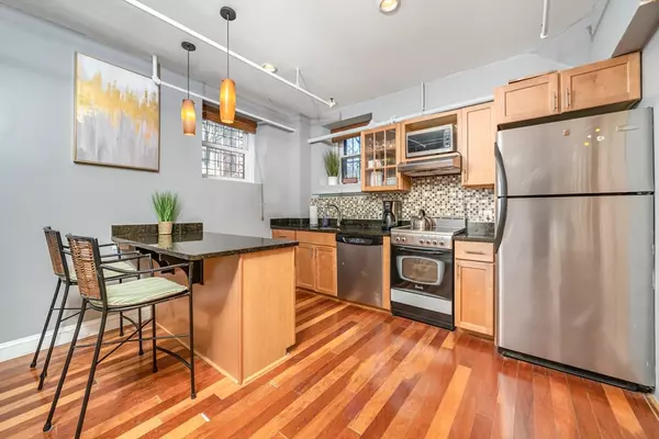 330 Dartmouth #B1, Boston, MA 02116