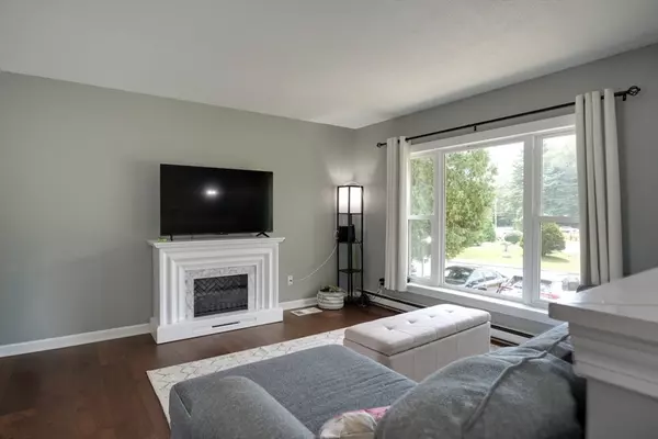 Oxford, MA 01540,1 Pine Ridge Drive