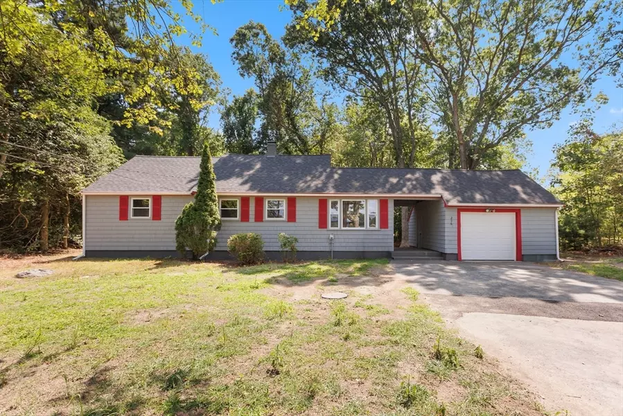 296 Pond St, Avon, MA 02322