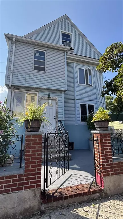 150 Hichborn St, Revere, MA 02151