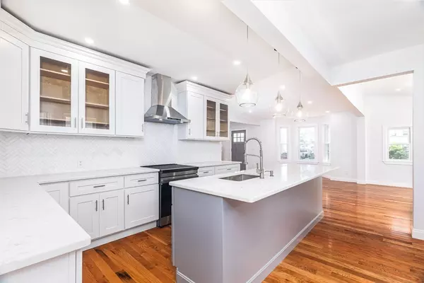 44 Eutaw Ave, Lynn, MA 01902