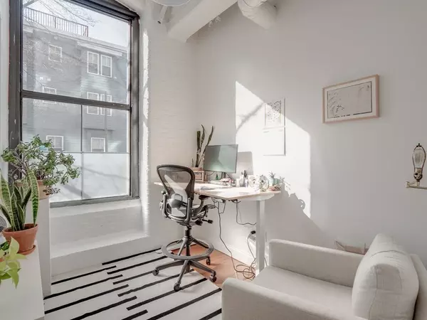 Boston, MA 02127,314-318 West 2nd Street #C-2