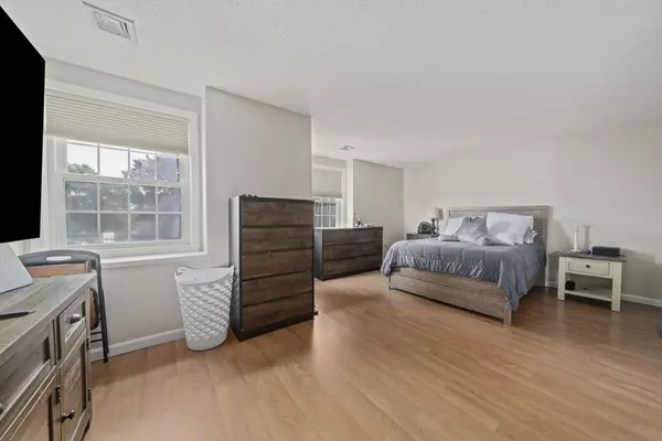 Weymouth, MA 02189,85 Whitman St #204