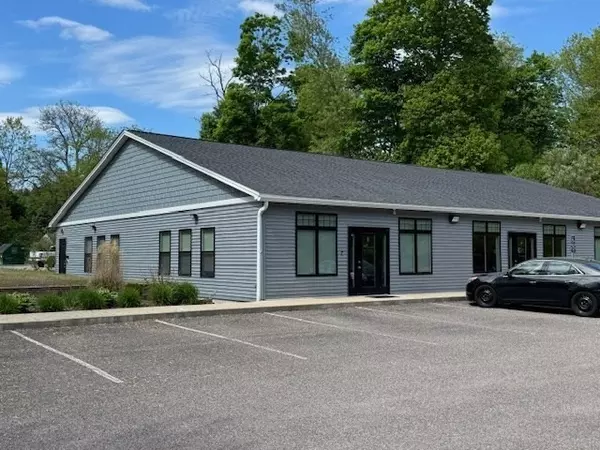 Wrentham, MA 02093,685 South #E
