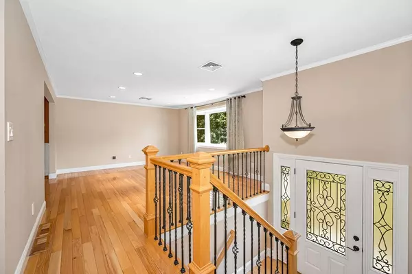Tewksbury, MA 01876,50 Ferncroft Rd