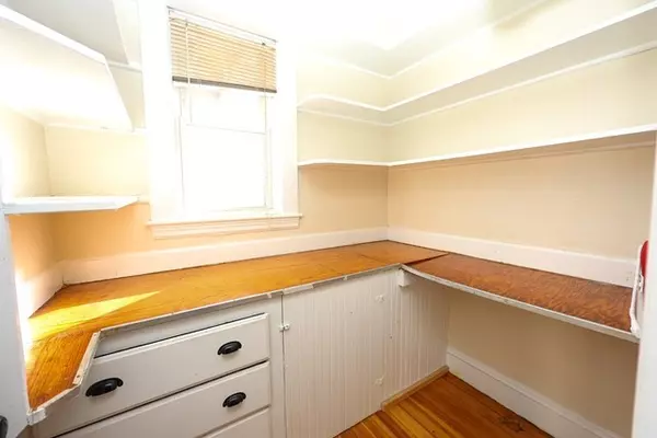 Quincy, MA 02170,111 E. Elm Ave. #1