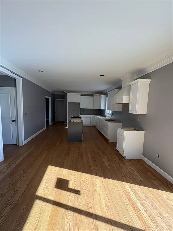 Groton, MA 01450,44 Nod Rd