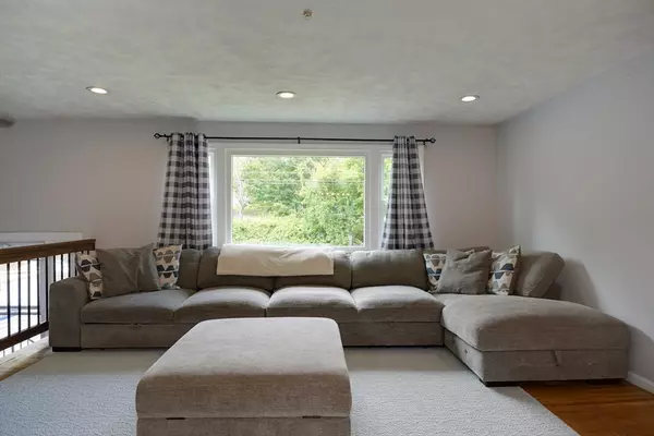 Hudson, MA 01749,51 Murphy Rd
