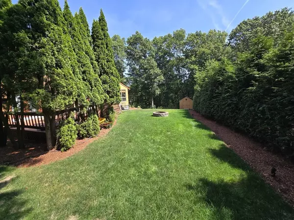 Berkley, MA 02779,81 Sanford St