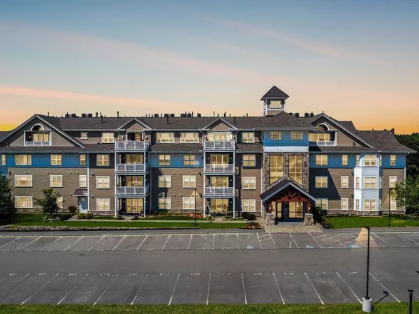 Atkinson, NH 03811,5 Longview Drive #107