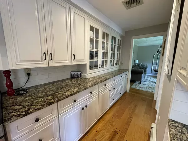 Scituate, MA 02066,32 Ann Vinal Rd