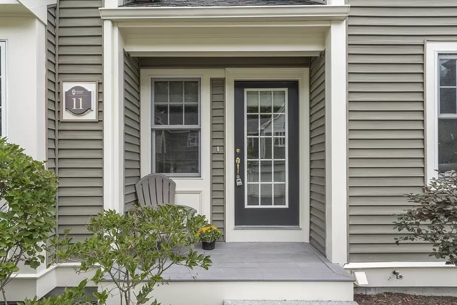 11 Cole Dr #11, Hopkinton, MA 01748