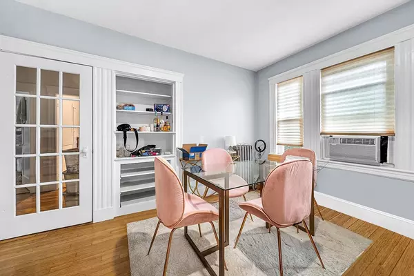 Newton, MA 02458,67 Westchester Street #67