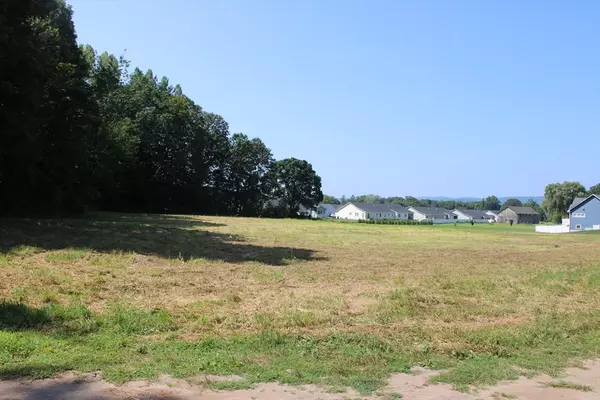 0 Mountain Rd, Deerfield, MA 01373