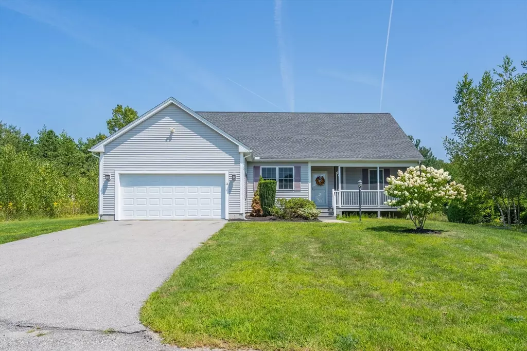 Webster, MA 01570,16 Concord Ct #16