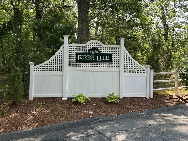 Grafton, MA 01536,3 Robert Cir #3