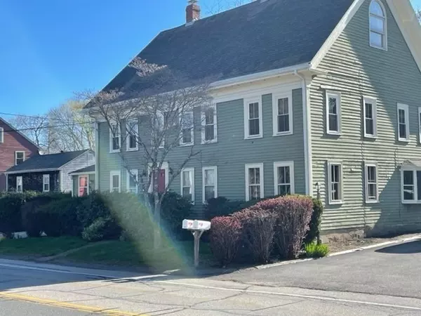 16 Southern Ave #A, Essex, MA 01929