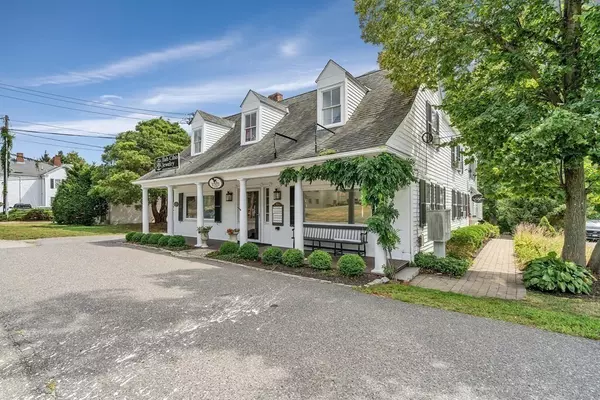 353 Boston Post Rd #1 & 3, Sudbury, MA 01776