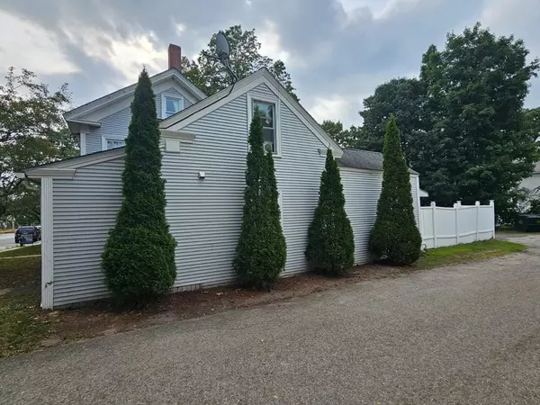 Athol, MA 01331,282 School St