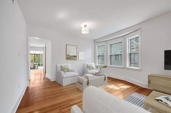 Cambridge, MA 02138,391 Concord Avenue #2