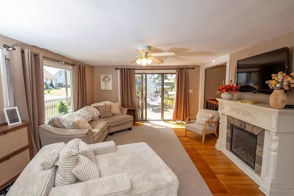 Blackstone, MA 01504,126 King