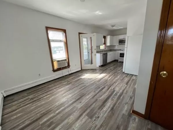 Worcester, MA 01610,345 Park Ave #3R