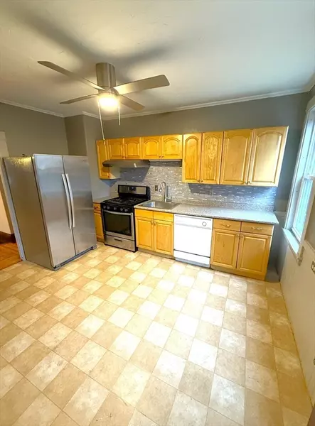 67 Goddard #1, Quincy, MA 02169