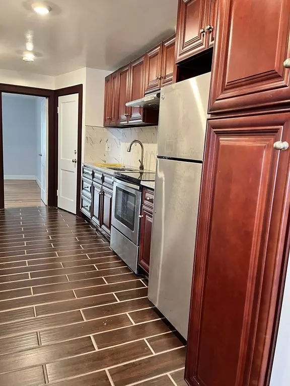 Quincy, MA 02171,55 Hodges Ave. #1L