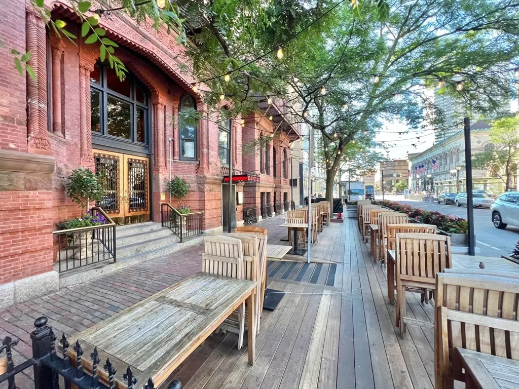 Boston, MA 02116,271 Dartmouth #6-B